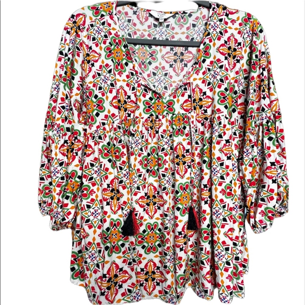 V neck blouse shirt tie tassels Loose fit geometric measurements in description